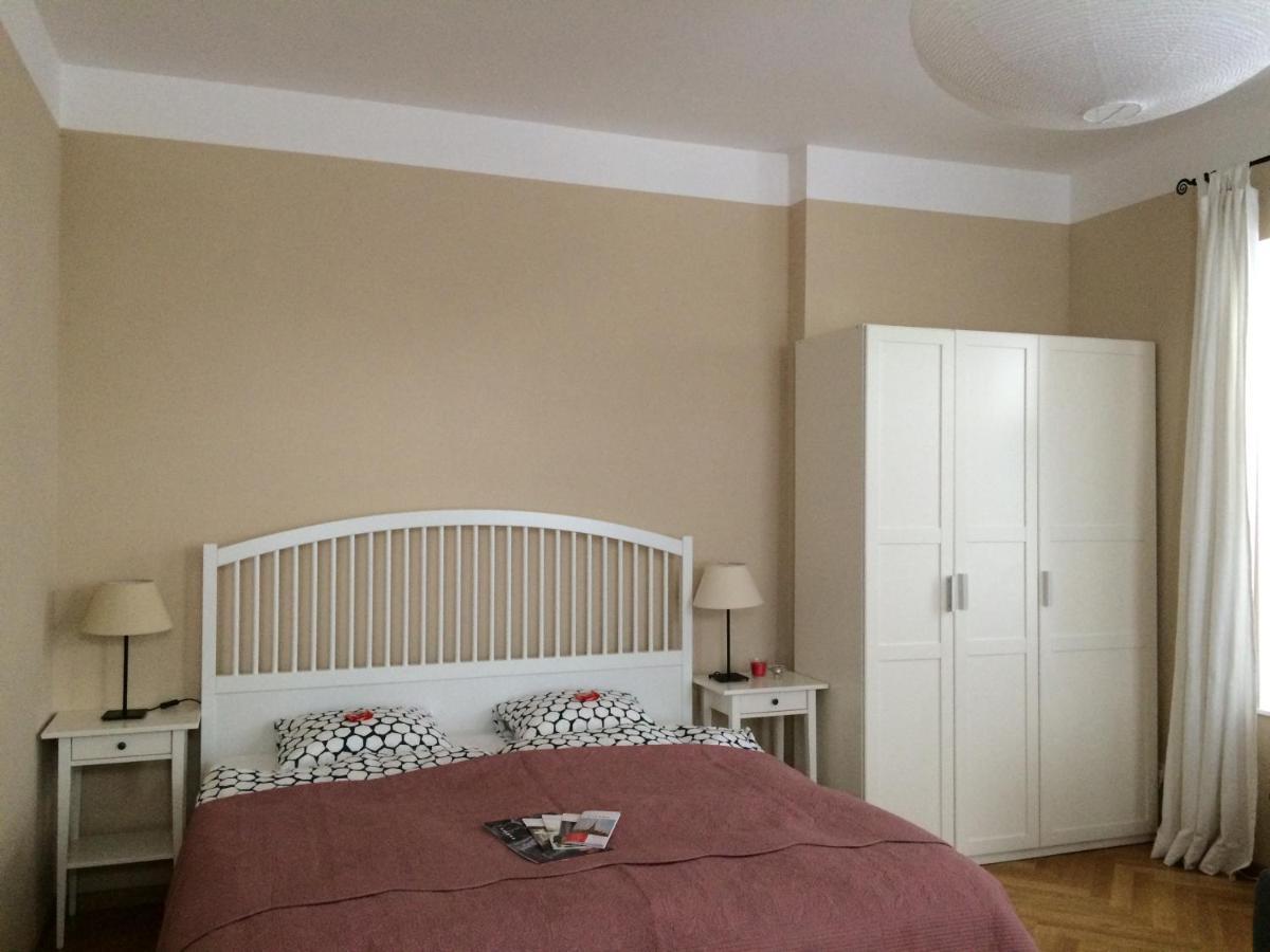 Studio U Parkplatz, Zentrale Ruhelage Neben Grunoase Apartment Виена Екстериор снимка