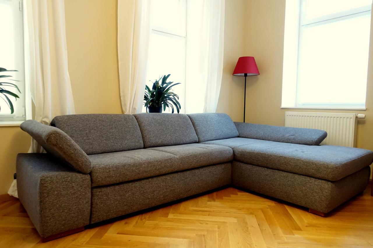 Studio U Parkplatz, Zentrale Ruhelage Neben Grunoase Apartment Виена Екстериор снимка