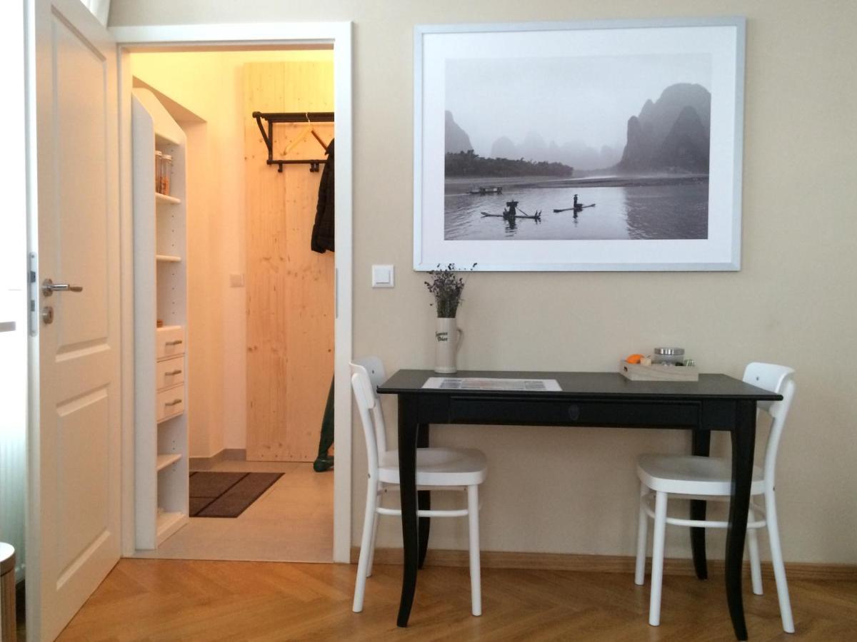 Studio U Parkplatz, Zentrale Ruhelage Neben Grunoase Apartment Виена Екстериор снимка